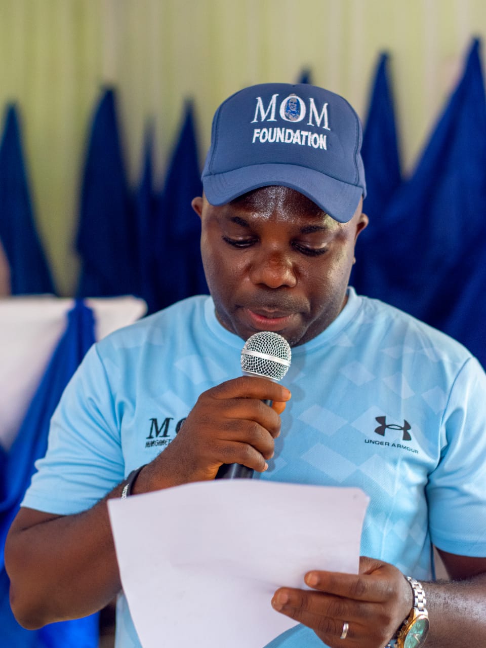 The MD of MOM Foundation giving his speech during the 2024 Scholarship Award Ceremony